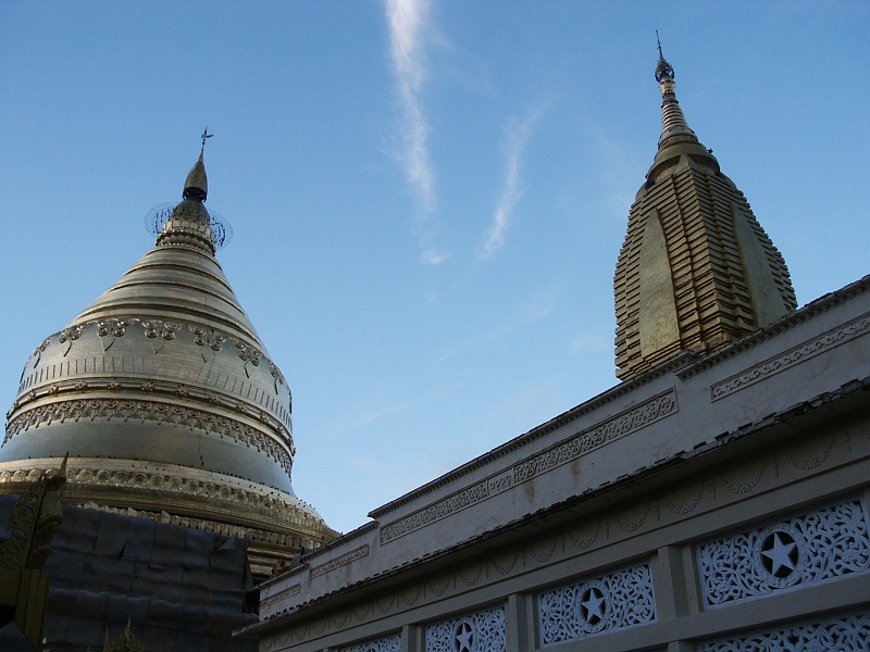 PICT3093_Shwezigon.JPG