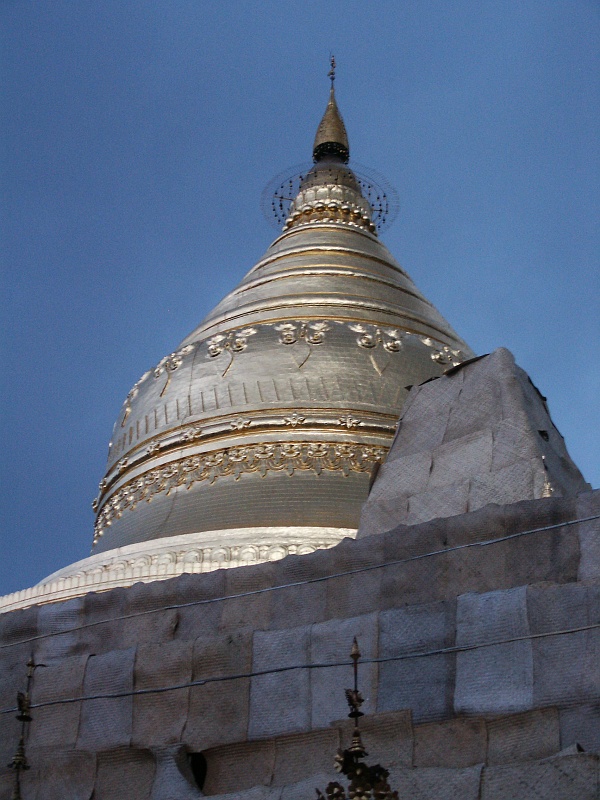 PICT3101_Shwezigon.JPG